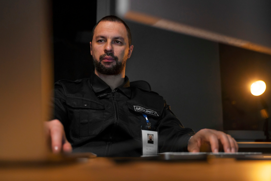 Top 5 Qualities to Look For When Hiring Security Guard Services in Bahrain